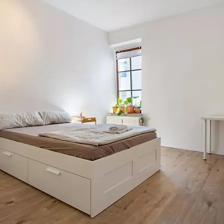 公寓 Next - Free Parking & Wifi - Badewanne *