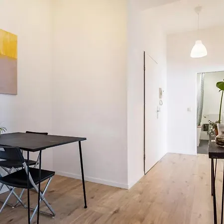 公寓 Next - Free Parking & Wifi - Badewanne 杜伊斯堡