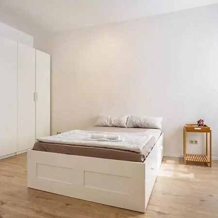 公寓 Next - Free Parking & Wifi - Badewanne *