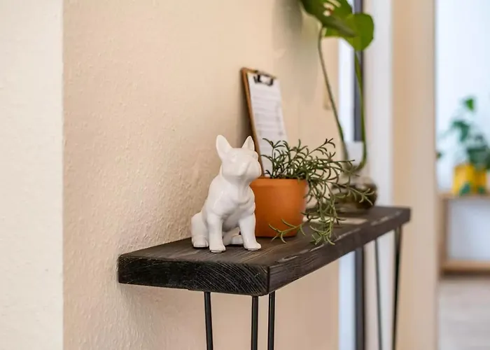 Next - Free Parking & Wifi - Badewanne *