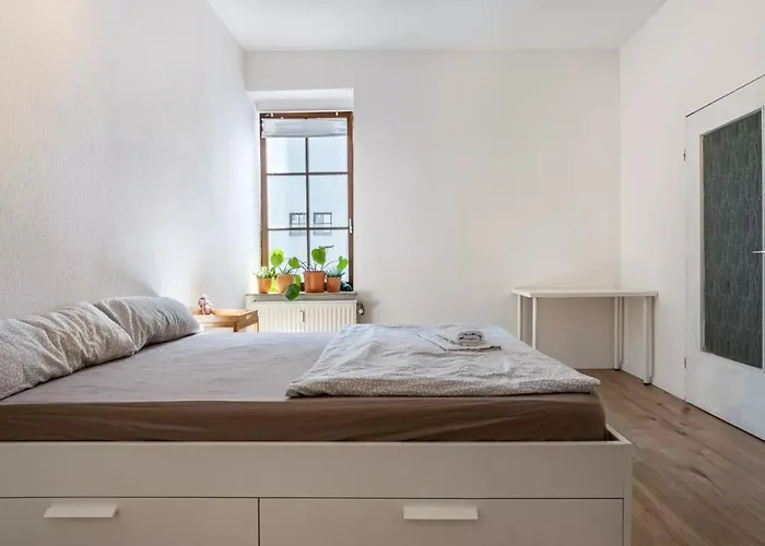 Next - Free Parking&wifi - Badewanne *